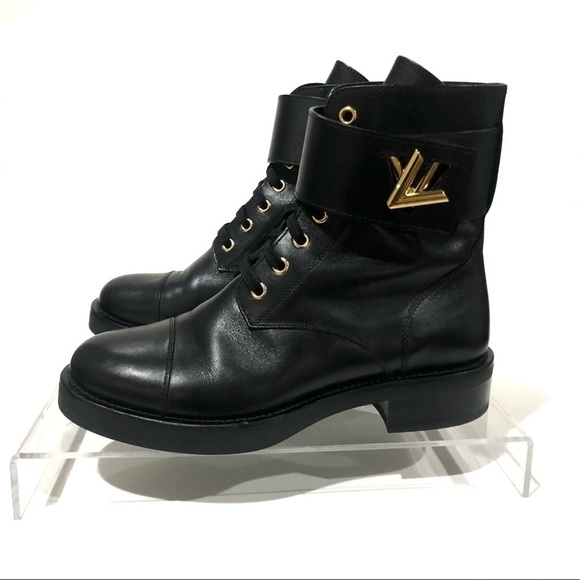 Authentic Louis Vuitton Wonderland Leather Moto Combat Military Boots Booties 7 - Picture 5 of 15